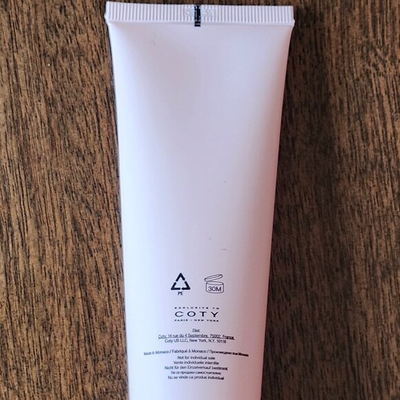 Katy Perry's Mad Love Shower Gel 75ml 2.5 fl oz - Picture 2 of 4